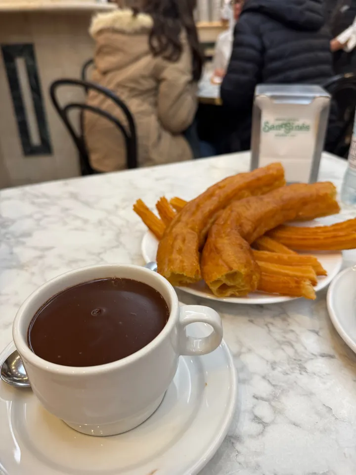 Madrid, photo 5 of 5