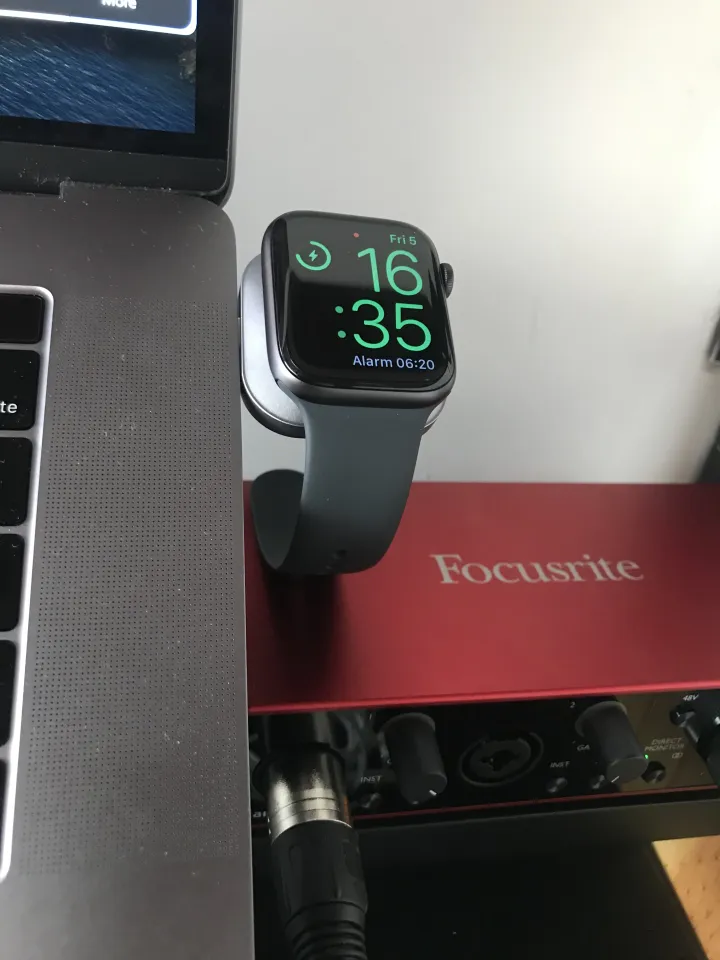Charging Apple Watch (2021)
